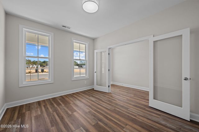 2005 Brighton Drive, New Bern, NC 28562