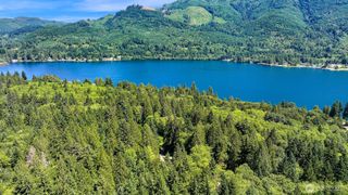 471 Summerland Rd, Bellingham, WA 98229