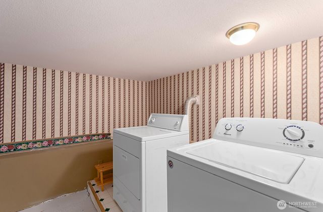 8844 18th Avenue SW, Seattle, WA 98106