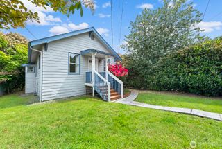 8844 18th Avenue SW, Seattle, WA 98106
