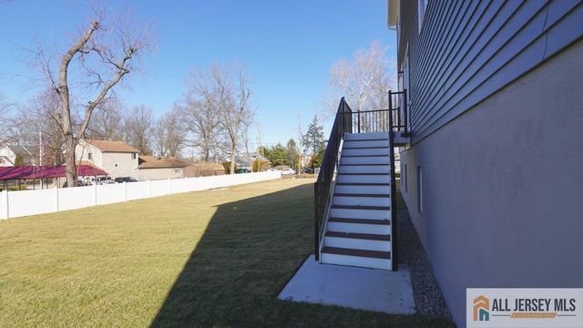 3 Michael Court, North Brunswick, NJ 08902