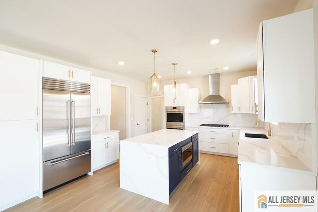 3 Michael Court, North Brunswick, NJ 08902