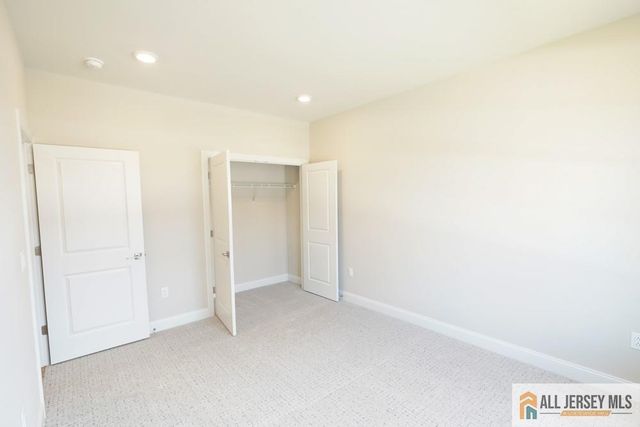 3 Michael Court, North Brunswick, NJ 08902