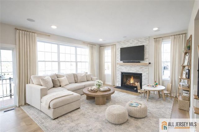 3 Michael Court, North Brunswick, NJ 08902