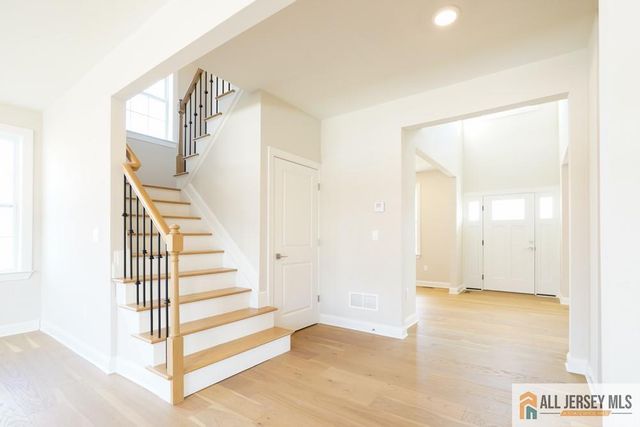 3 Michael Court, North Brunswick, NJ 08902