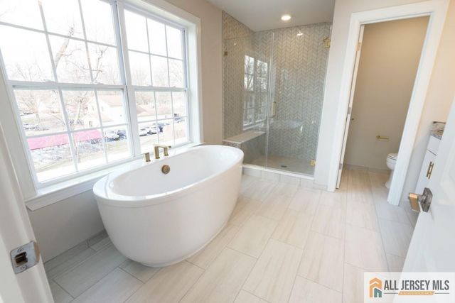 3 Michael Court, North Brunswick, NJ 08902