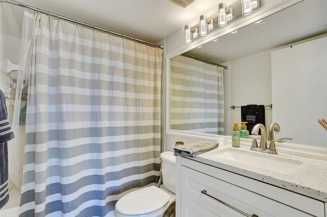 2163 Renaissance Blvd 204, Miramar, FL 33025