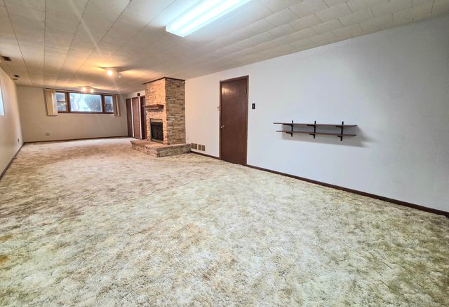 6777 Polk Street, Merrillville, IN 46410