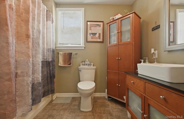 768 Edward Street, North Baldwin, NY 11510