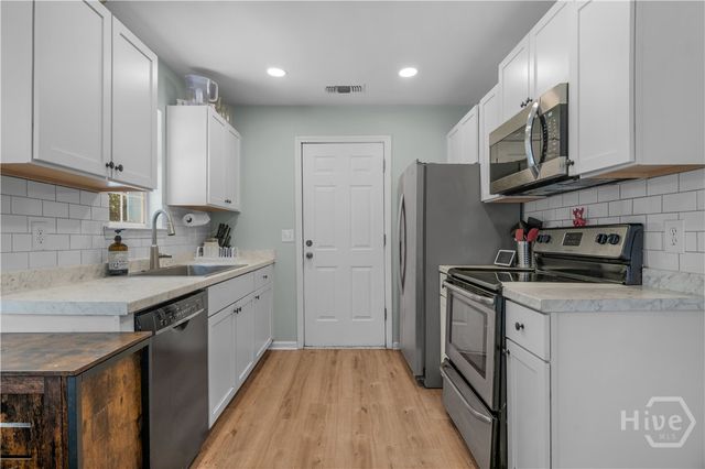 108 Saint Ives Drive, Savannah, GA 31419