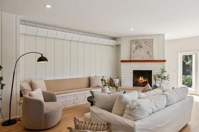 5700 Carmel Valley Road, Carmel, CA 93923