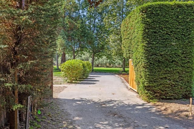 5700 Carmel Valley Road, Carmel, CA 93923