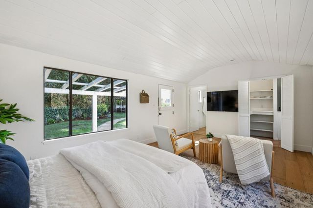 5700 Carmel Valley Road, Carmel, CA 93923