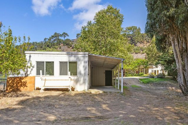 5700 Carmel Valley Road, Carmel, CA 93923