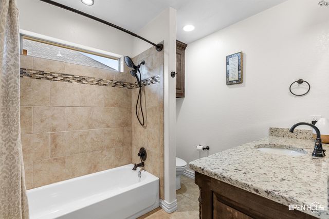 5104 RYAN COLLINS DRIVE, Wichita Falls, TX 76306