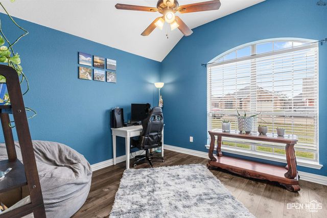 5104 RYAN COLLINS DRIVE, Wichita Falls, TX 76306