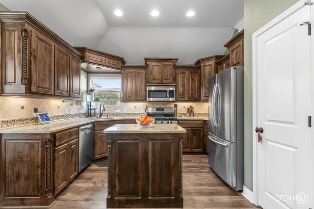 5104 RYAN COLLINS DRIVE, Wichita Falls, TX 76306