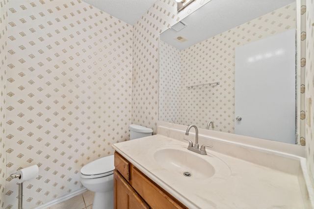 6211 Sandy Hollow Drive, Katy, TX 77449