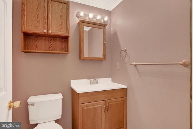 120 DENISON DR, Dauphin, PA 17018