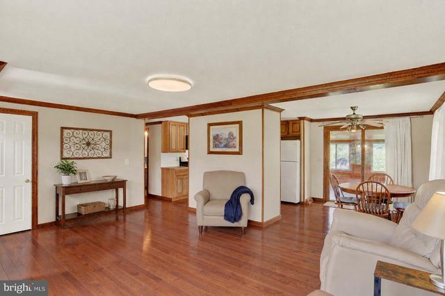 120 DENISON DR, Dauphin, PA 17018