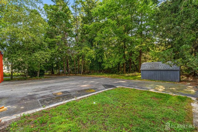 148 Helmetta Road, Monroe, NJ 08831