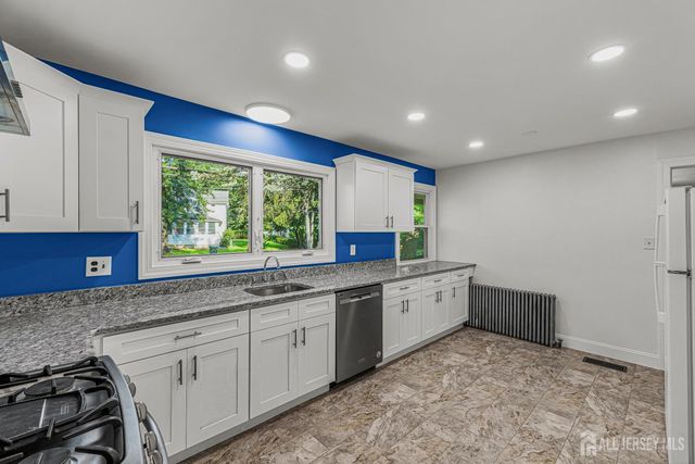 148 Helmetta Road, Monroe, NJ 08831