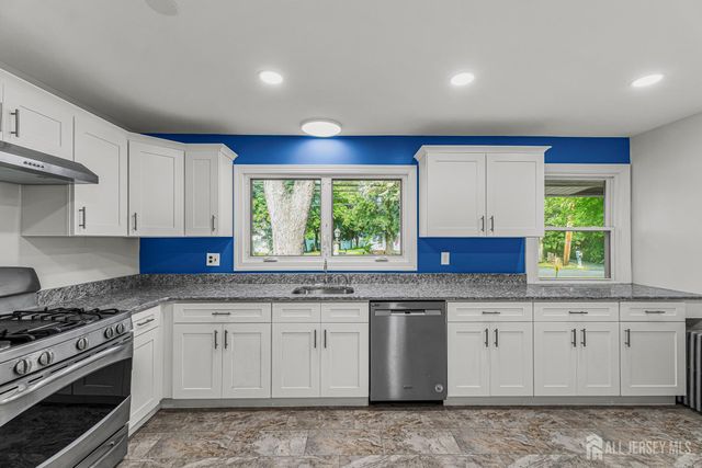 148 Helmetta Road, Monroe, NJ 08831