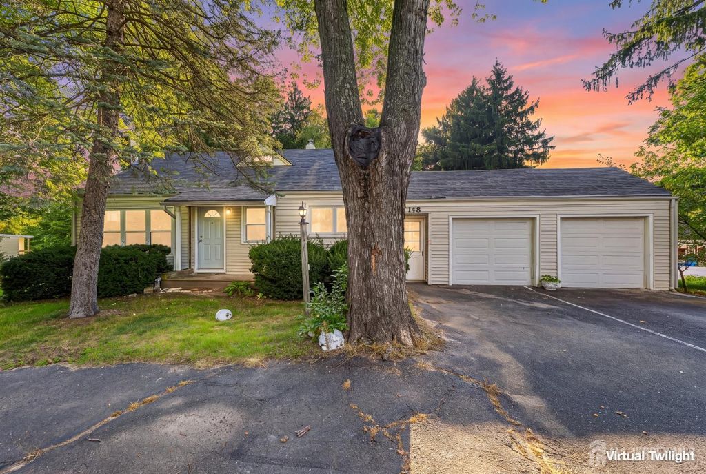 148 Helmetta Road, Monroe, NJ 08831