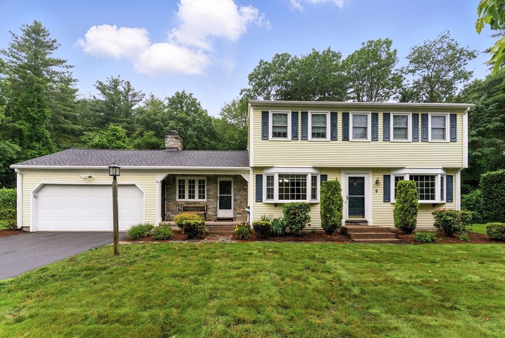 9 Tinkham Glen, Wilbraham, MA 01095