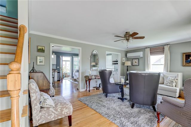 66 Mccorrie Lane, Portsmouth, RI 02871