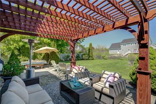 66 Mccorrie Lane, Portsmouth, RI 02871