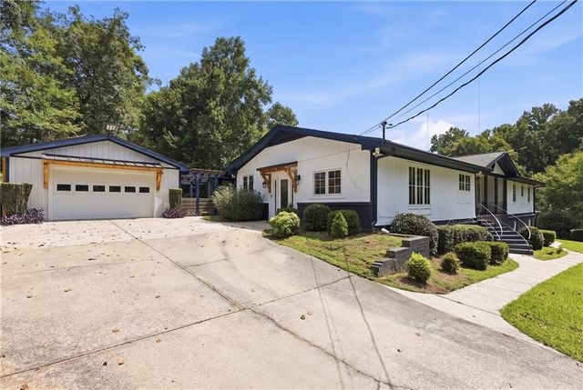6696 Vic Ar Road, Atlanta, GA 30360