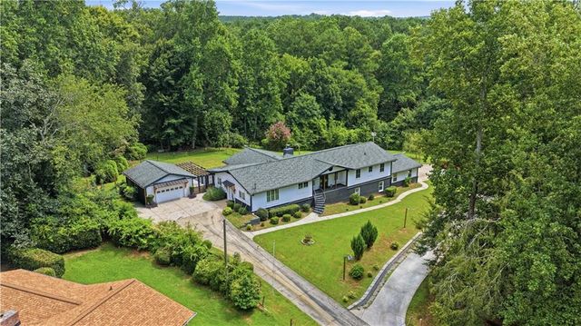 6696 Vic Ar Road, Atlanta, GA 30360