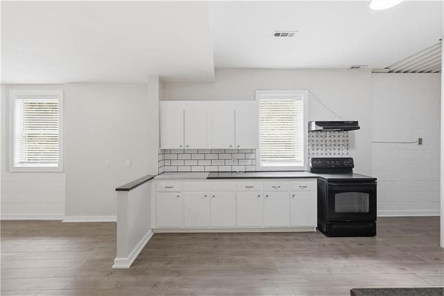 6696 Vic Ar Road, Atlanta, GA 30360