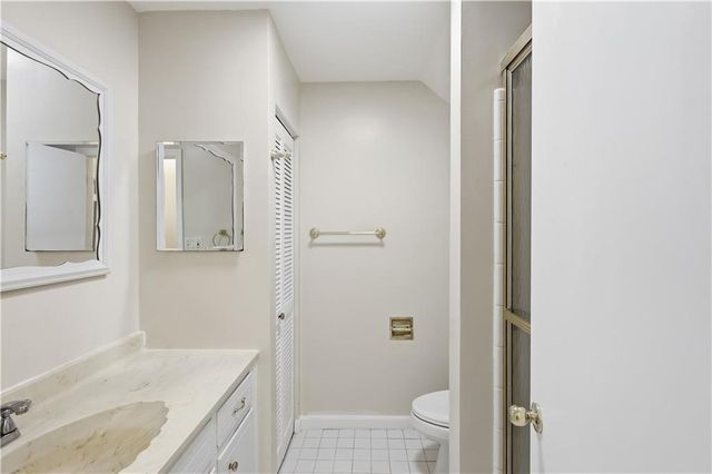 6696 Vic Ar Road, Atlanta, GA 30360