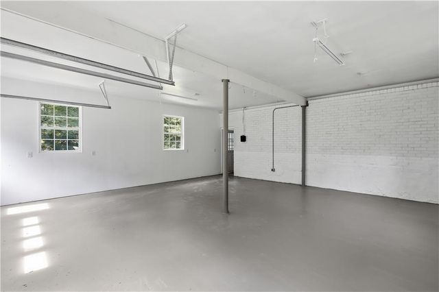 6696 Vic Ar Road, Atlanta, GA 30360