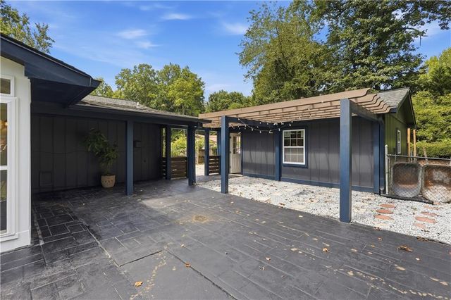 6696 Vic Ar Road, Atlanta, GA 30360