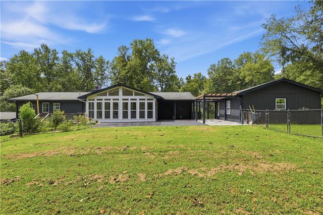 6696 Vic Ar Road, Atlanta, GA 30360