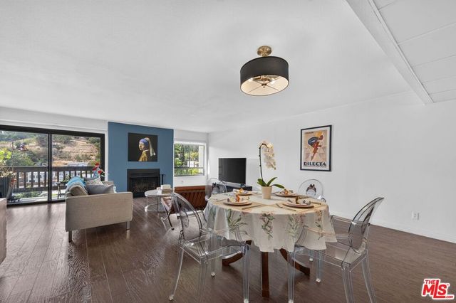 2018 Griffith Park Boulevard 219, Los Angeles, CA 90039