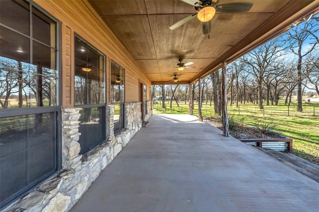 131 County Road 4680, Boyd, TX 76023