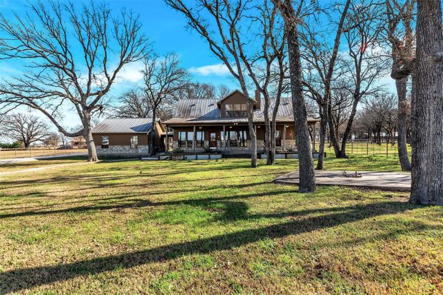 131 County Road 4680, Boyd, TX 76023