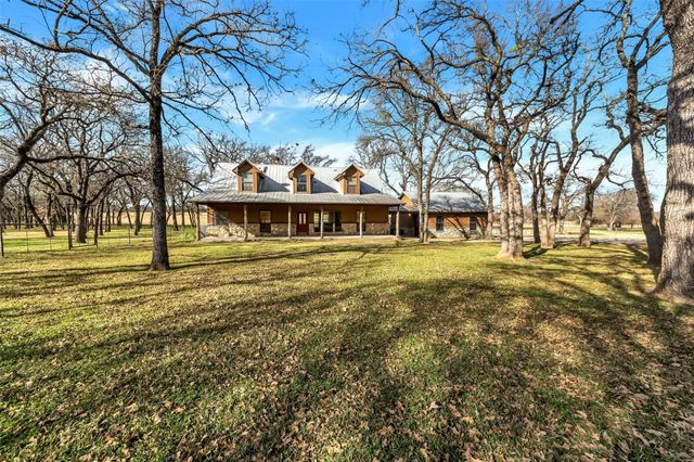 131 County Road 4680, Boyd, TX 76023