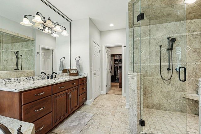 931 Squire Oaks Drive, Villa Hills, KY 41017
