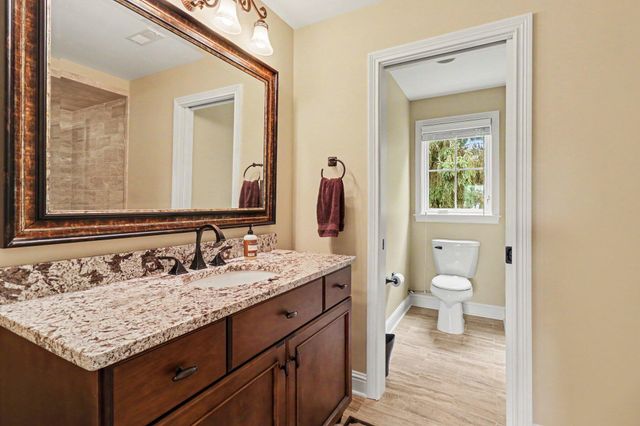931 Squire Oaks Drive, Villa Hills, KY 41017