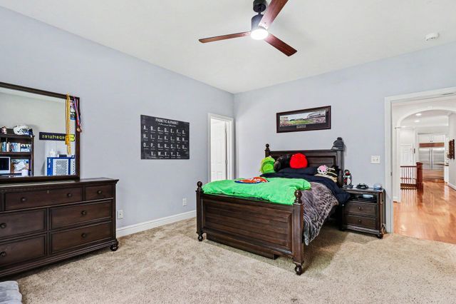 931 Squire Oaks Drive, Villa Hills, KY 41017