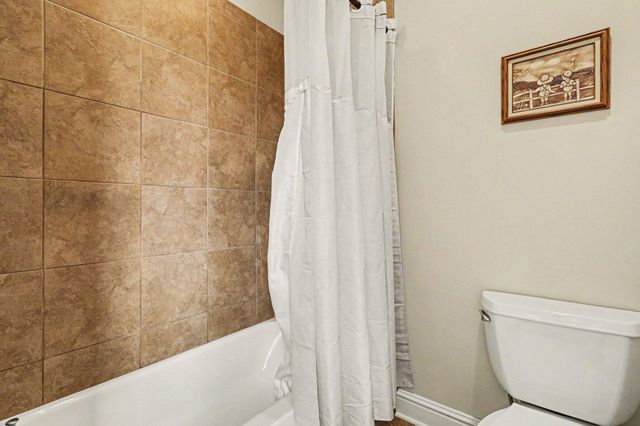 931 Squire Oaks Drive, Villa Hills, KY 41017
