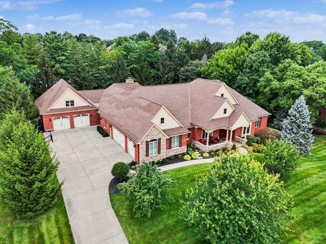 931 Squire Oaks Drive, Villa Hills, KY 41017