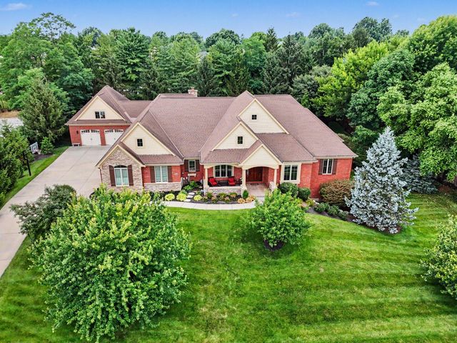 931 Squire Oaks Drive, Villa Hills, KY 41017