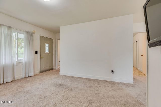 286 Wilmeth Street, Weber City, VA 24290