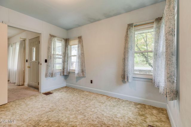 286 Wilmeth Street, Weber City, VA 24290